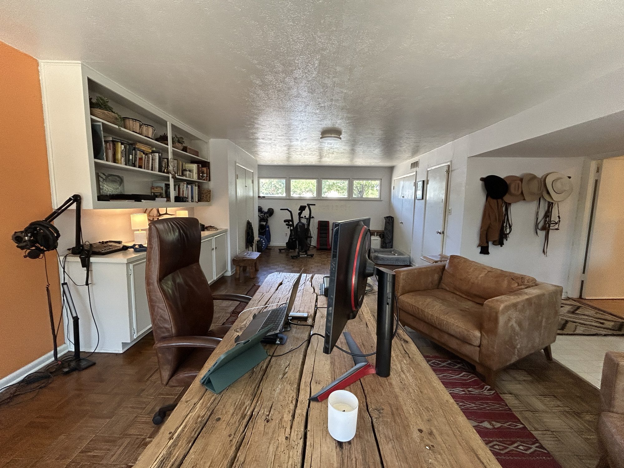 Den flex space